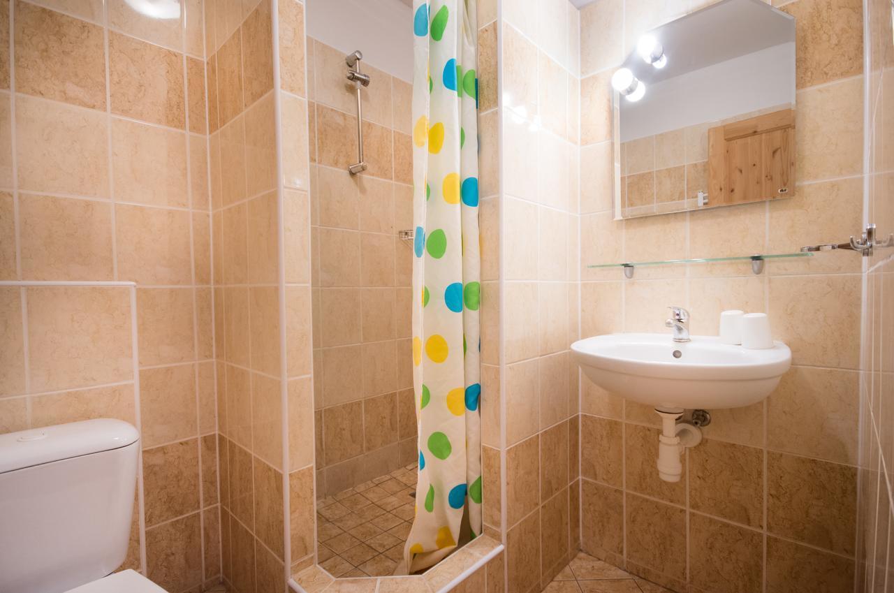 Herbenka Hotel Hustopece Bagian luar foto