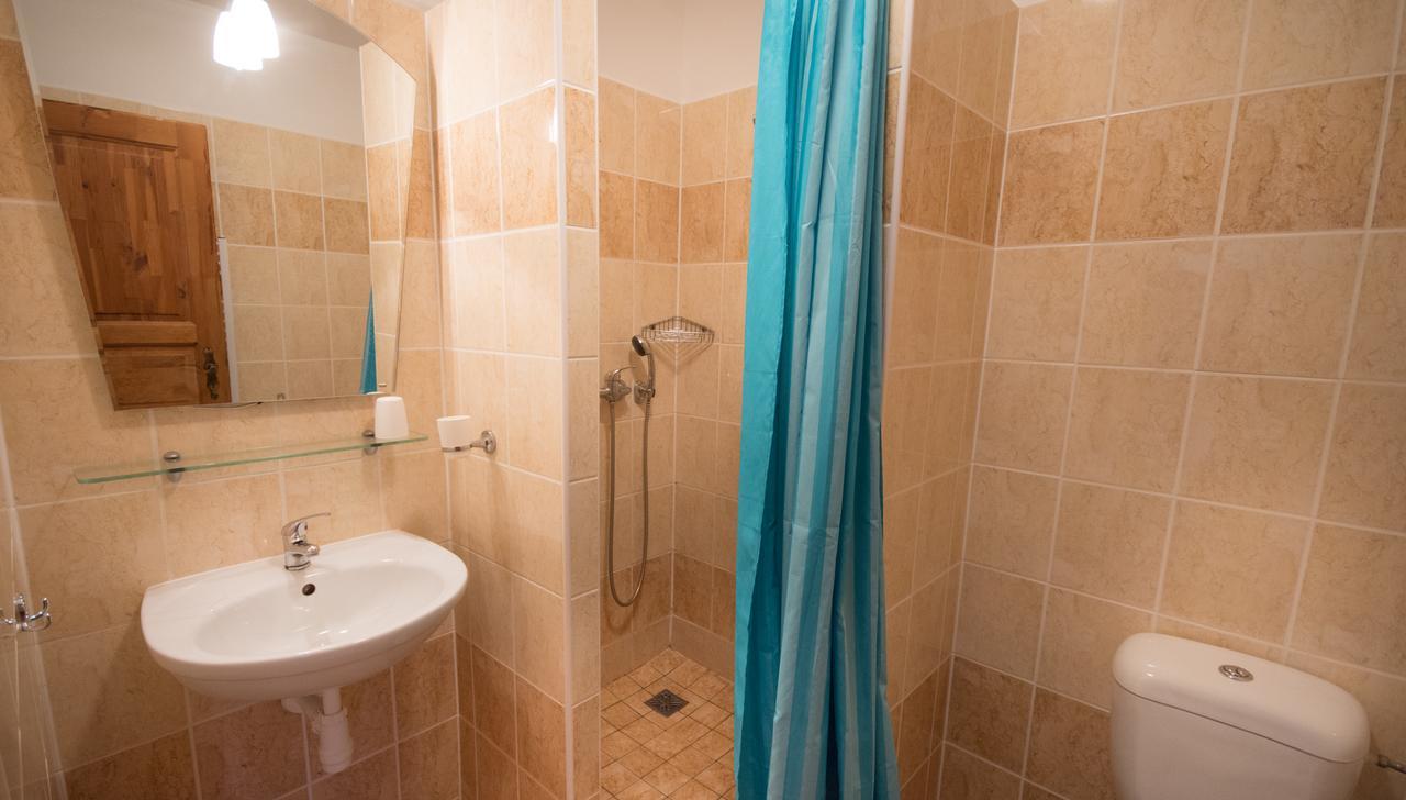 Herbenka Hotel Hustopece Bagian luar foto